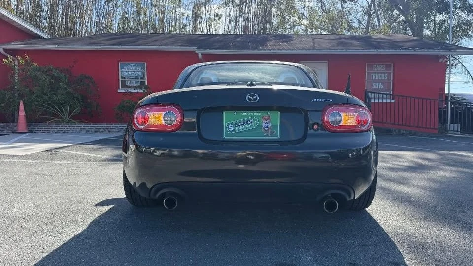2011 Mazda NC MX-5 Miata - Image 13 of 20