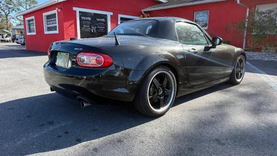 2011 Mazda NC MX-5 Miata - Image 15 of 20