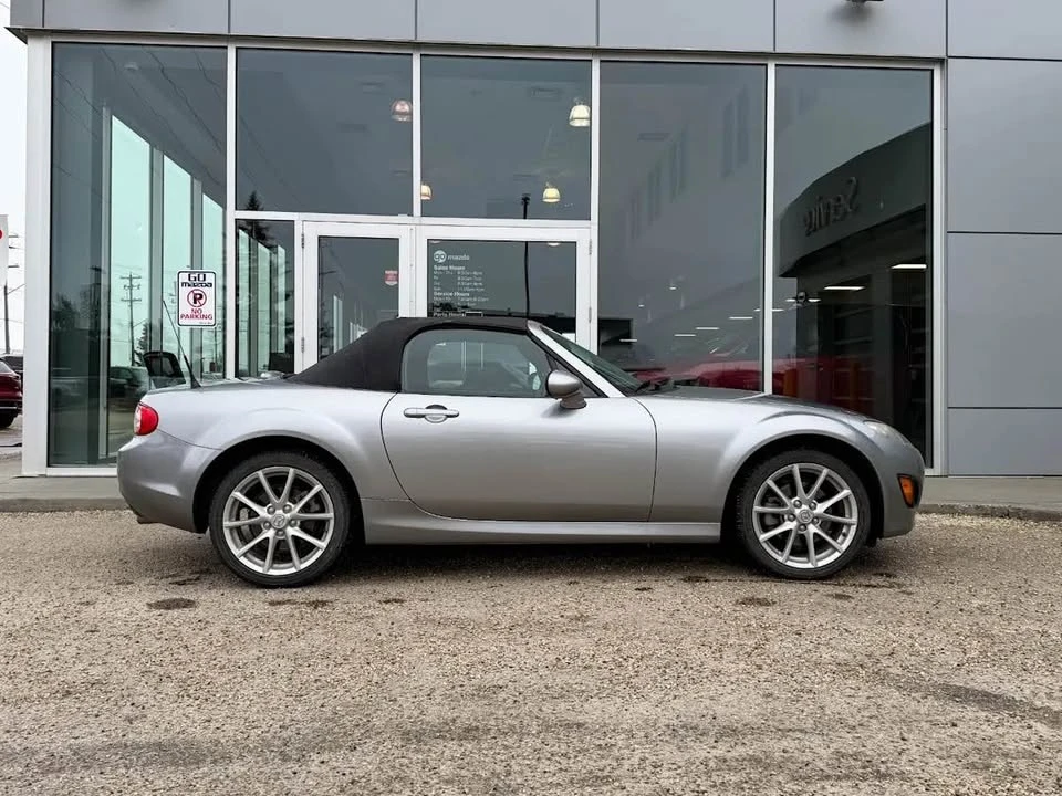 2011 Mazda NC MX-5 Miata - Image 7 of 12