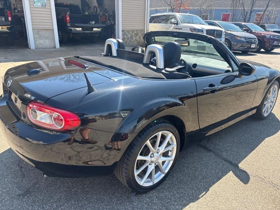 2011 Mazda NC MX-5 Miata - Image 5 of 19