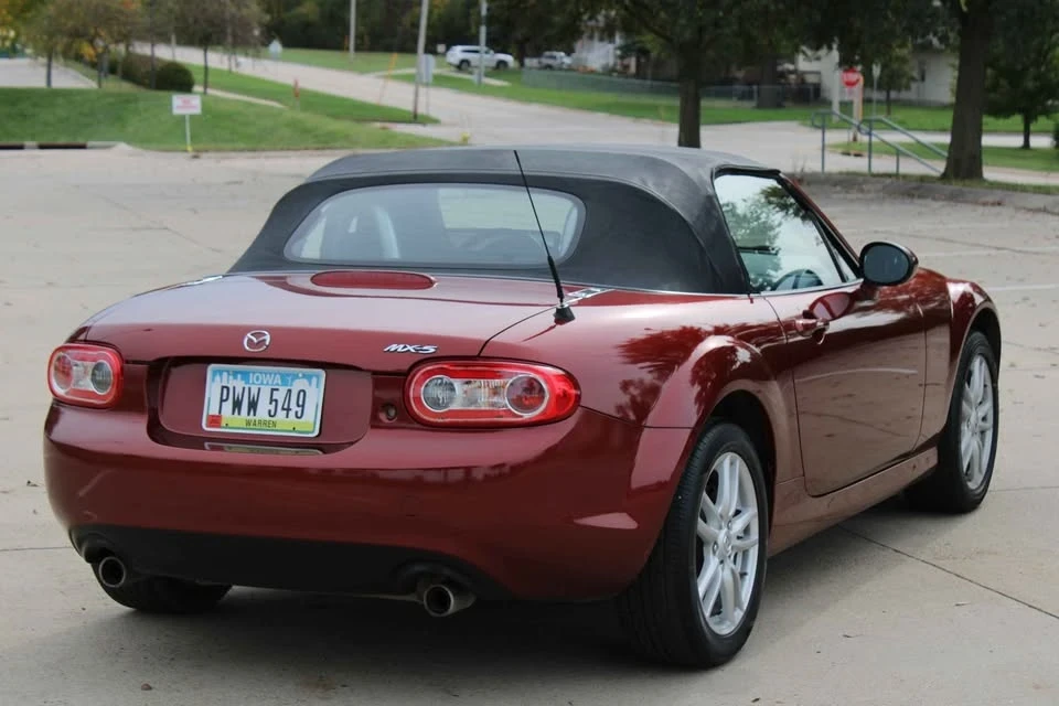 2011 Mazda NC MX-5 Miata - Image 6 of 19