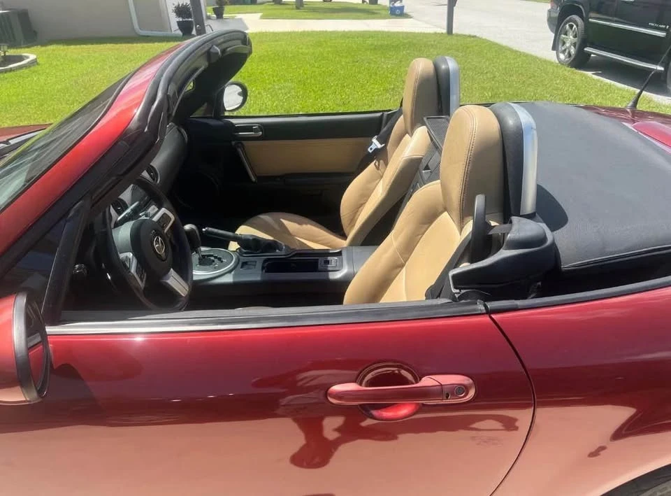 2011 Mazda NC MX-5 Miata - Image 4 of 10