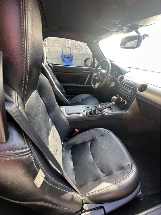 2011 Mazda NC MX-5 Miata - Image 18 of 19
