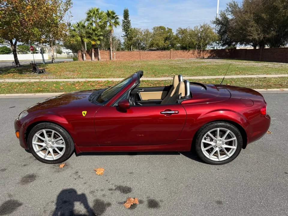 2011 Mazda NC MX-5 Miata - Image 2 of 10