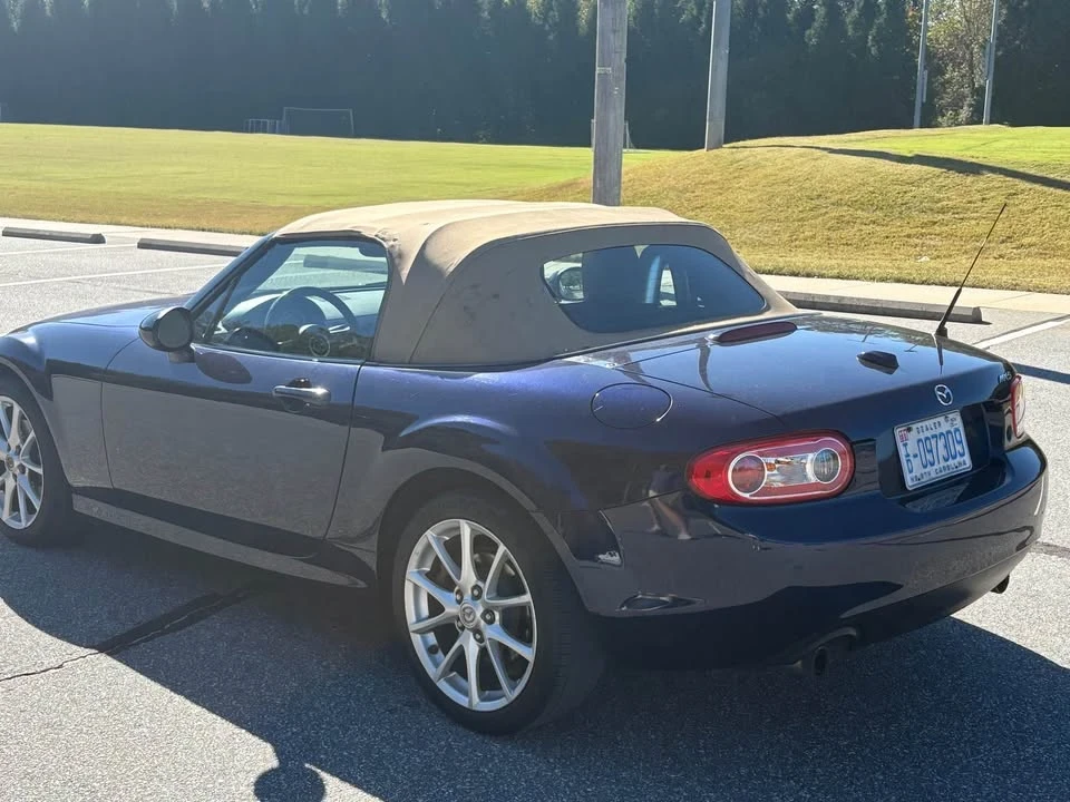 2011 Mazda NC MX-5 Miata - Image 4 of 16