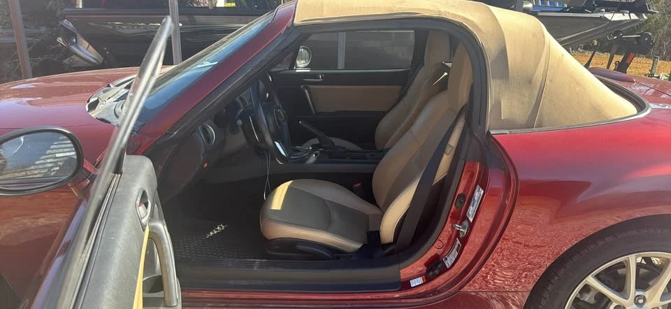 2011 Mazda NC MX-5 Miata - Image 3 of 3