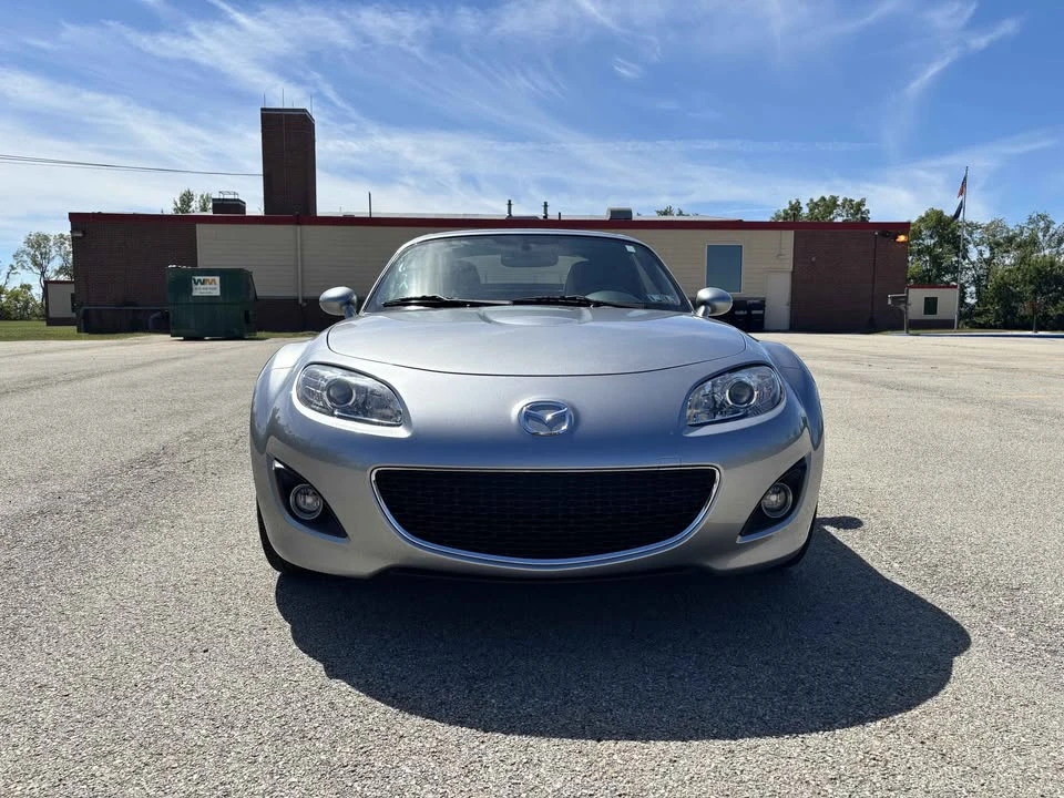 2011 Mazda NC MX-5 Miata - Image 3 of 10
