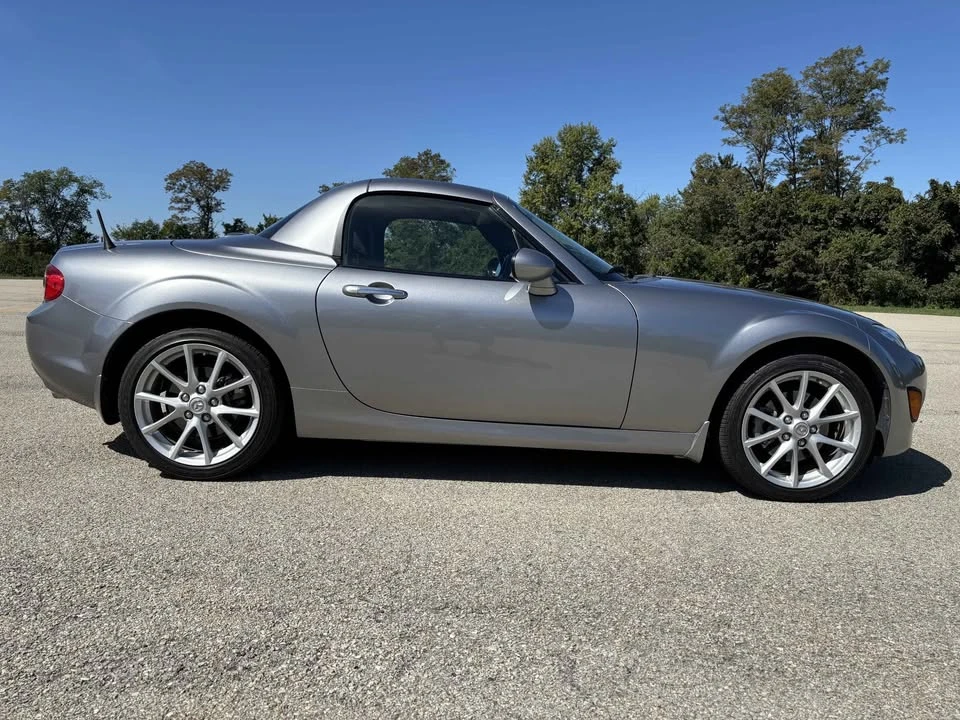 2011 Mazda NC MX-5 Miata - Image 2 of 10