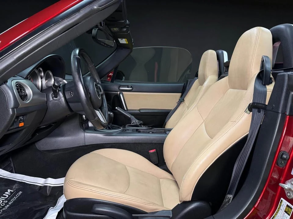 2011 Mazda NC MX-5 Miata - Image 11 of 20