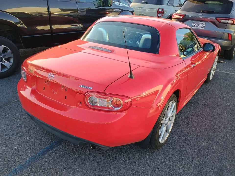 2011 Mazda NC MX-5 Miata - Image 4 of 8