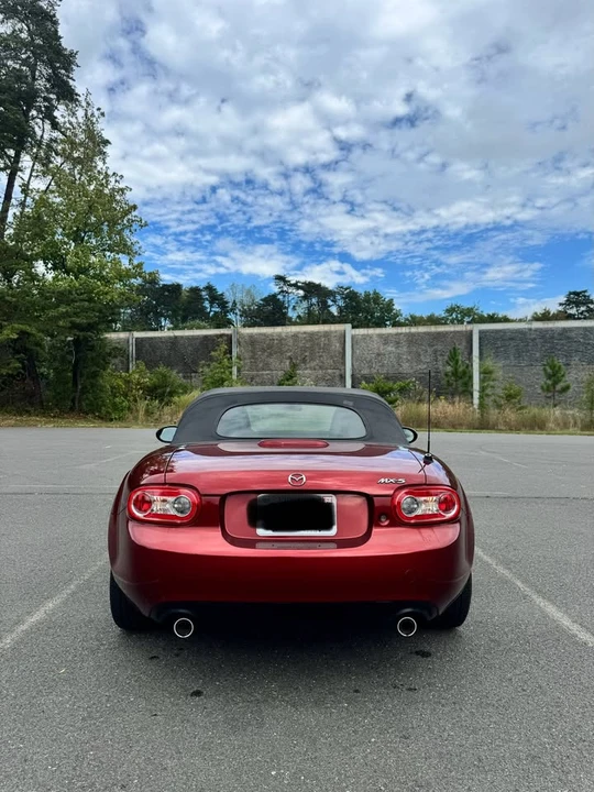 2011 Mazda NC MX-5 Miata - Image 7 of 17