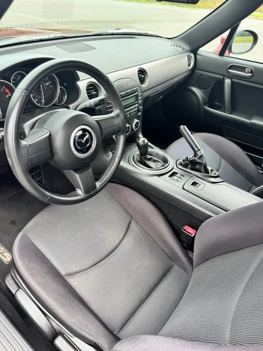 2011 Mazda NC MX-5 Miata - Image 14 of 17