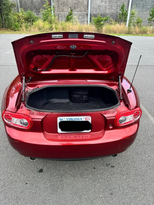 2011 Mazda NC MX-5 Miata - Image 8 of 17