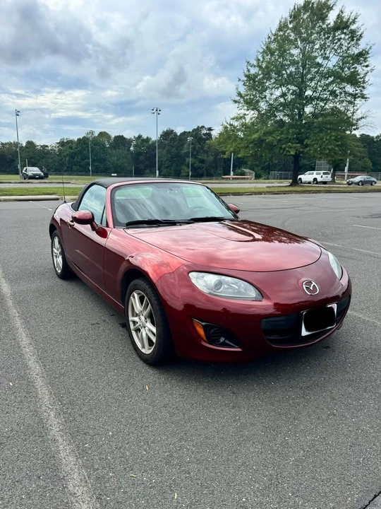 2011 Mazda NC MX-5 Miata - Image 11 of 17