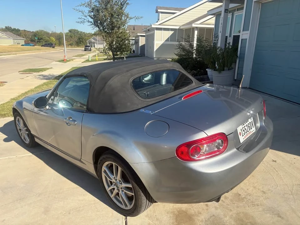 2011 Mazda NC MX-5 Miata - Image 4 of 14