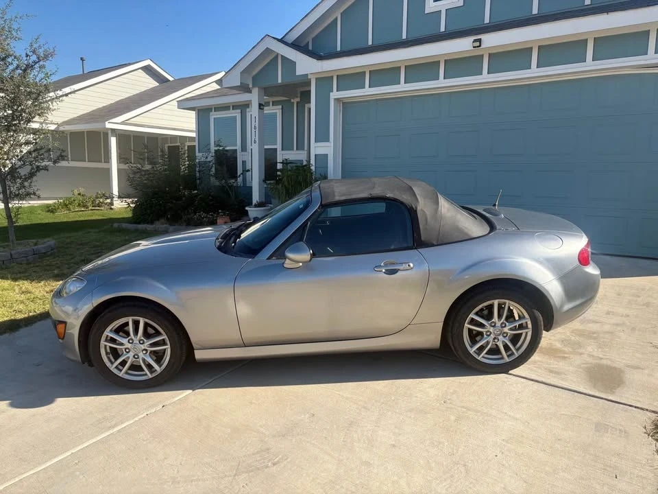 2011 Mazda NC MX-5 Miata - Image 2 of 14