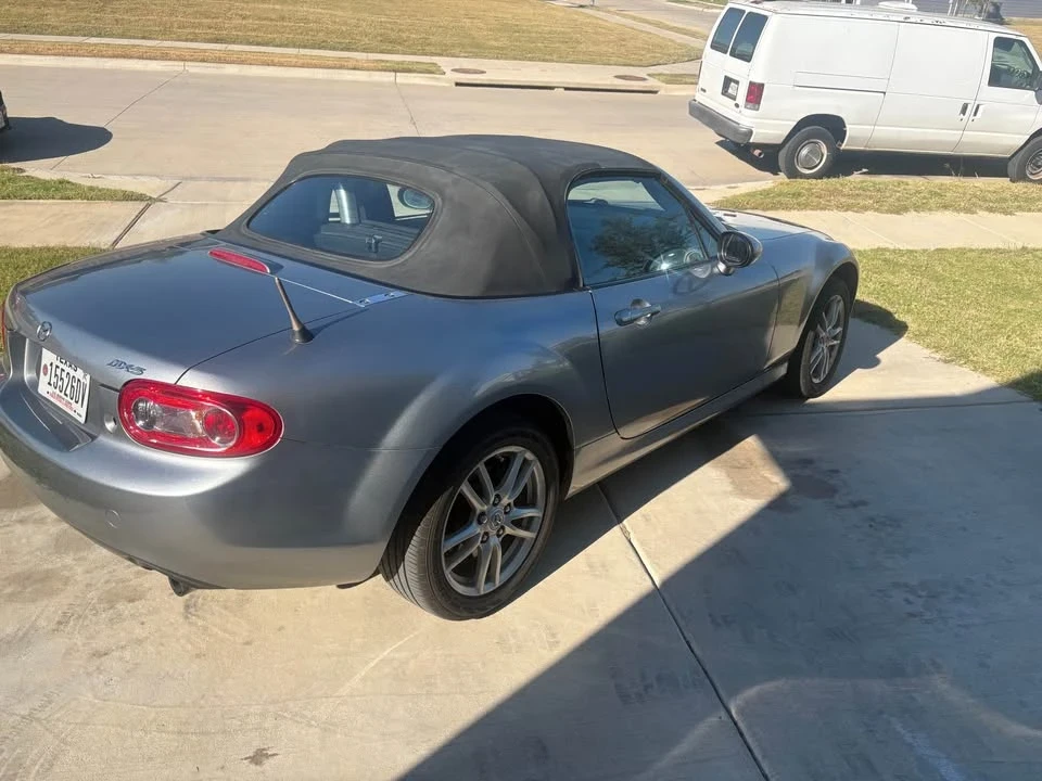 2011 Mazda NC MX-5 Miata - Image 5 of 14