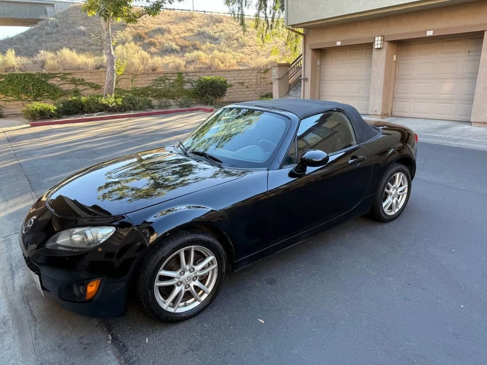2011 Mazda NC MX-5 Miata - Image 9 of 11