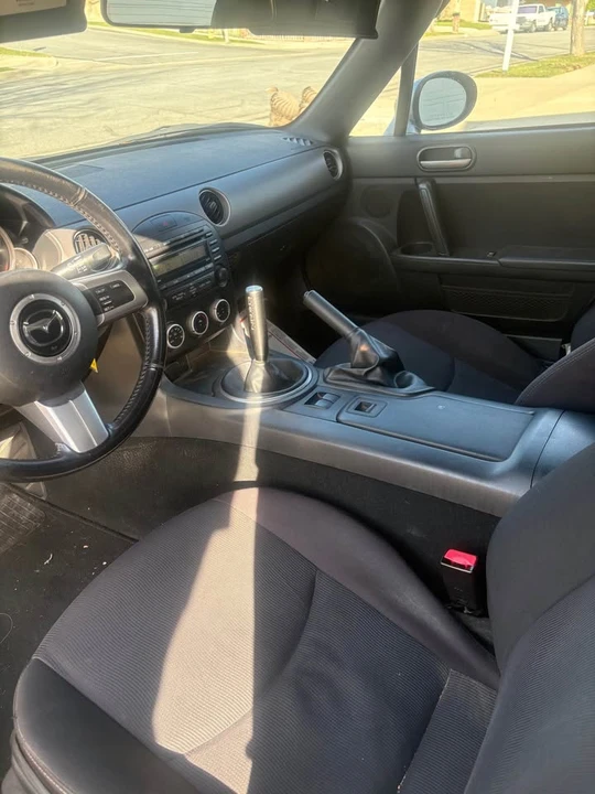 2011 Mazda NC MX-5 Miata - Image 15 of 19