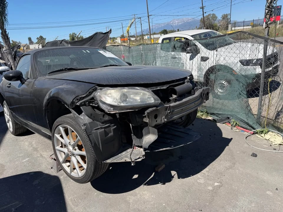 2011 Mazda NC MX-5 Miata - Image 2 of 4