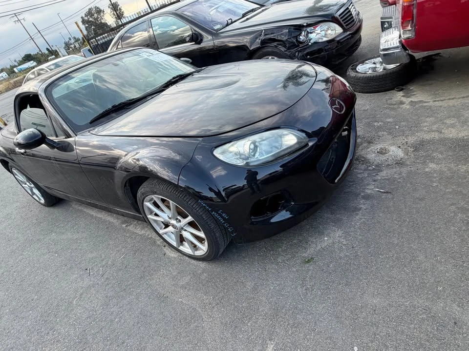 2011 Mazda NC MX-5 Miata - Image 2 of 4