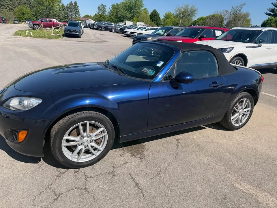 2011 Mazda NC MX-5 Miata - Image 2 of 7