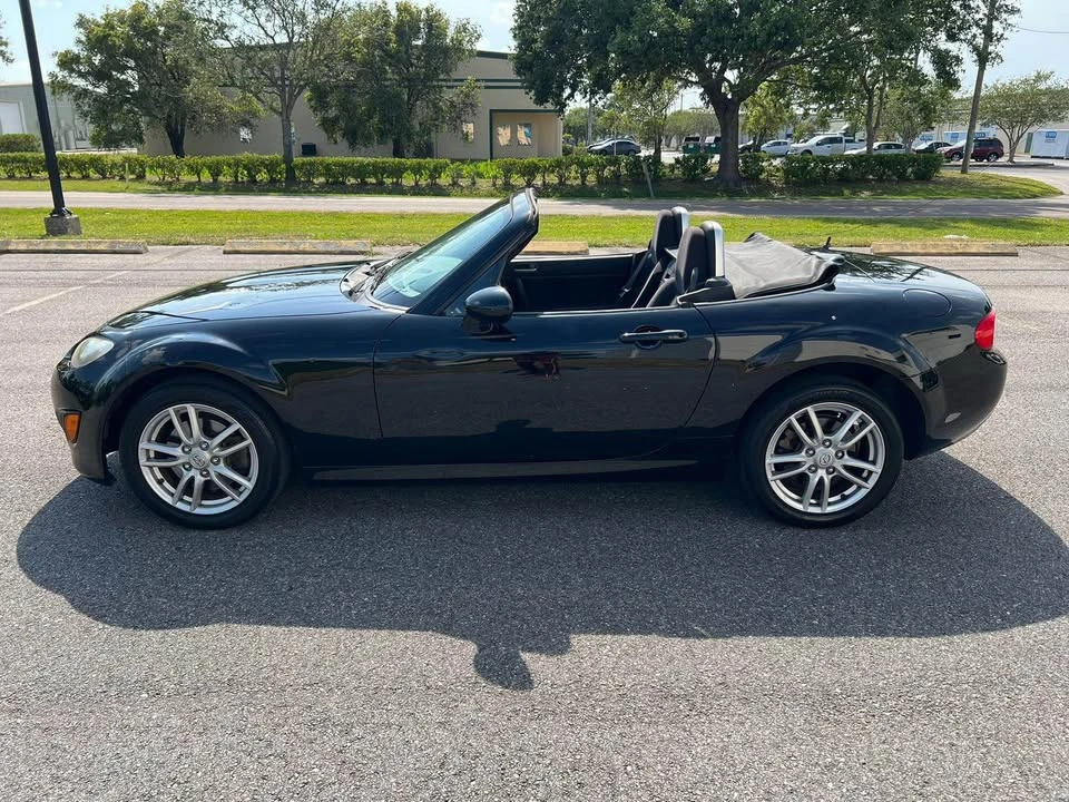 2011 Mazda NC MX-5 Miata - Image 4 of 12