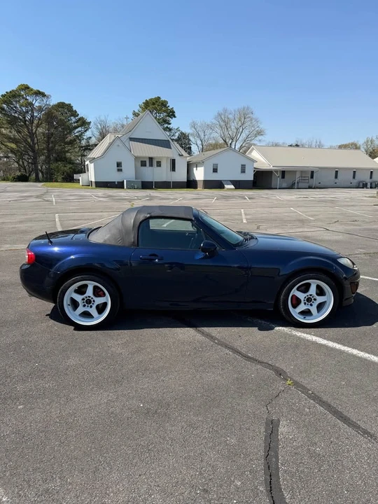 2011 Mazda NC MX-5 Miata - Image 4 of 10