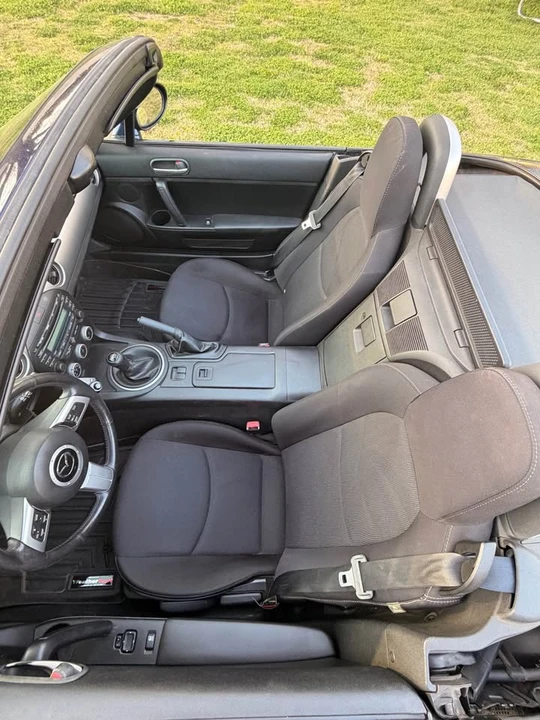 2011 Mazda NC MX-5 Miata - Image 9 of 10