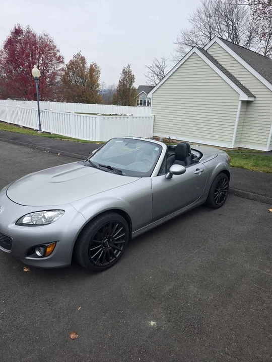 2011 Mazda NC MX-5 Miata - Image 4 of 6