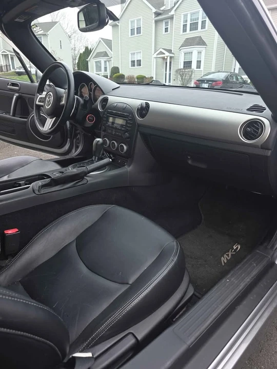 2011 Mazda NC MX-5 Miata - Image 6 of 6