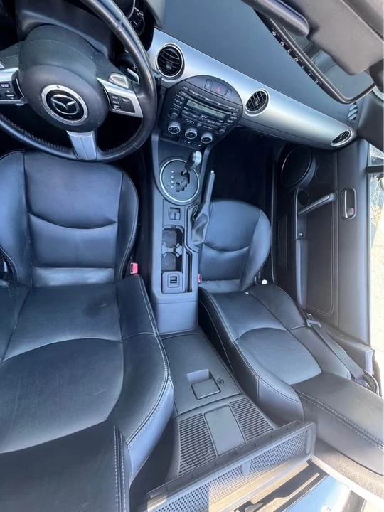 2011 Mazda NC MX-5 Miata - Image 13 of 14