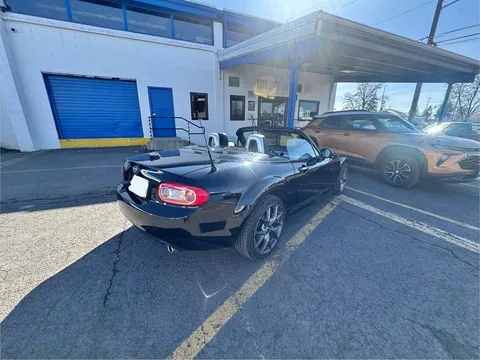 2011 Mazda MX-5 Miata Touring