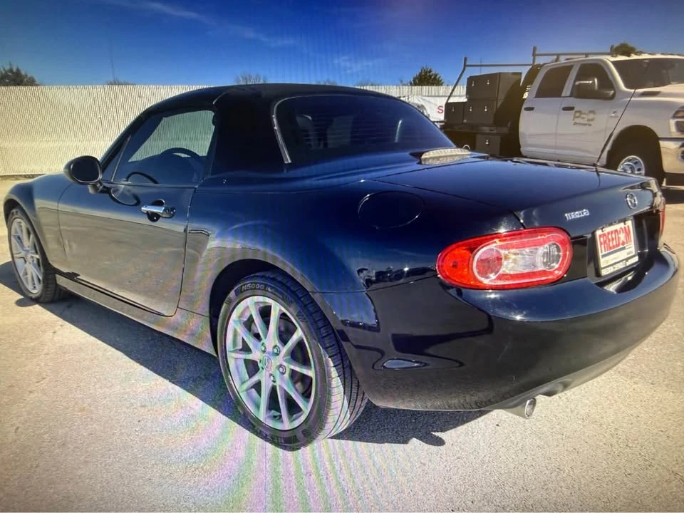 2011 Mazda NC MX-5 Miata - Image 3 of 4