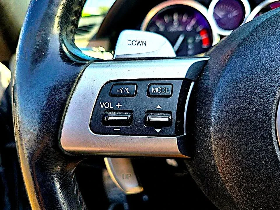 2011 Mazda NC MX-5 Miata - Image 19 of 20