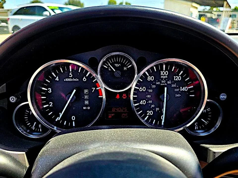 2011 Mazda NC MX-5 Miata - Image 18 of 20