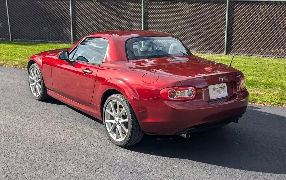 2011 Mazda NC MX-5 Miata - Image 2 of 7