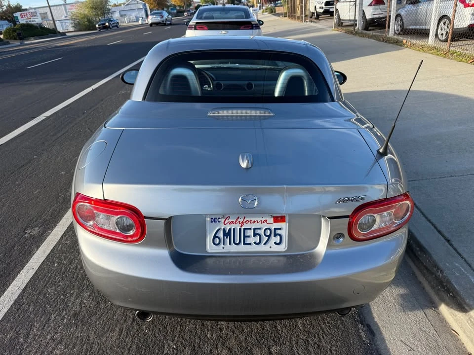 2011 Mazda NC MX-5 Miata - Image 3 of 18