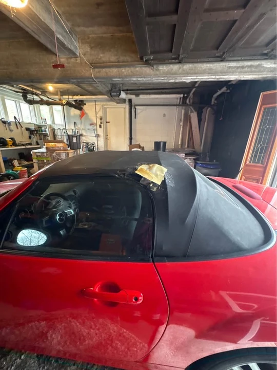2011 Mazda NC MX-5 Miata - Image 4 of 4