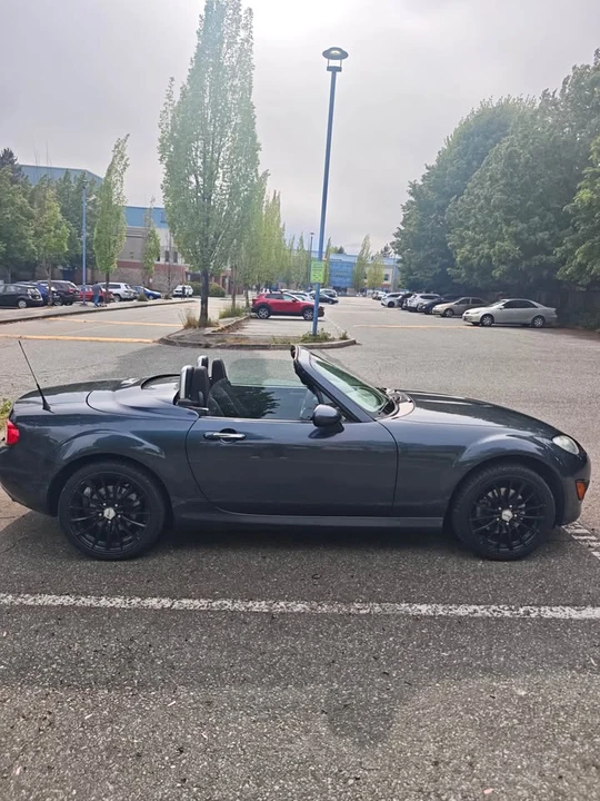 2011 Mazda NC MX-5 Miata - Image 5 of 13