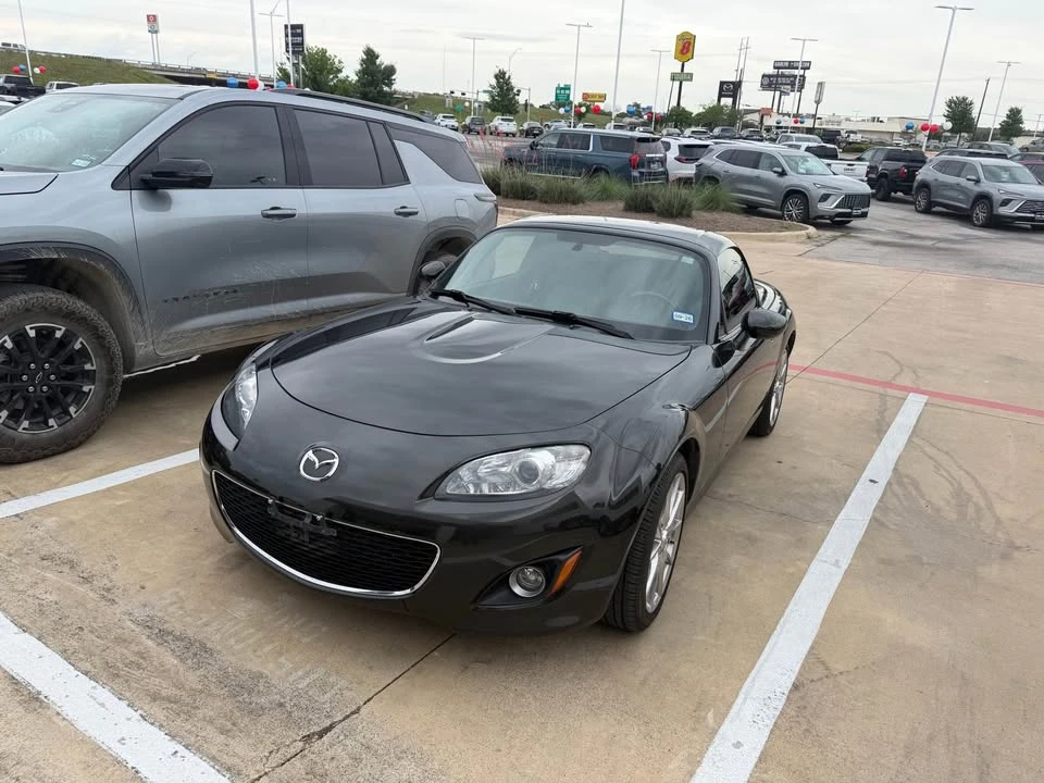 2011 Mazda NC MX-5 Miata - Image 6 of 8