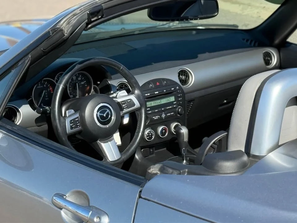 2011 Mazda NC MX-5 Miata - Image 4 of 5
