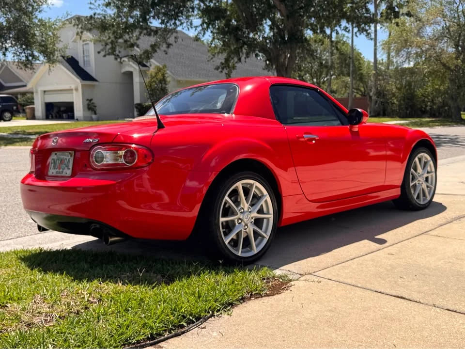 2011 Mazda NC MX-5 Miata - Image 4 of 15