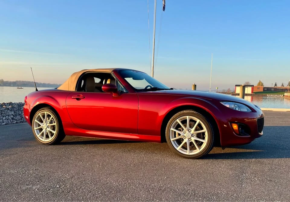 2011 Mazda NC MX-5 Miata - Image 2 of 17