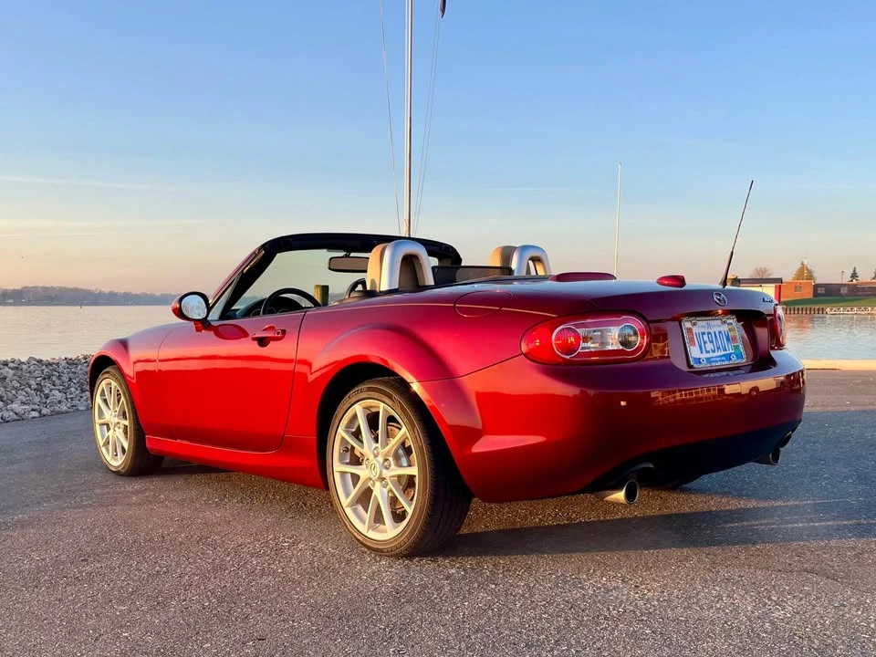 2011 Mazda NC MX-5 Miata - Image 5 of 17