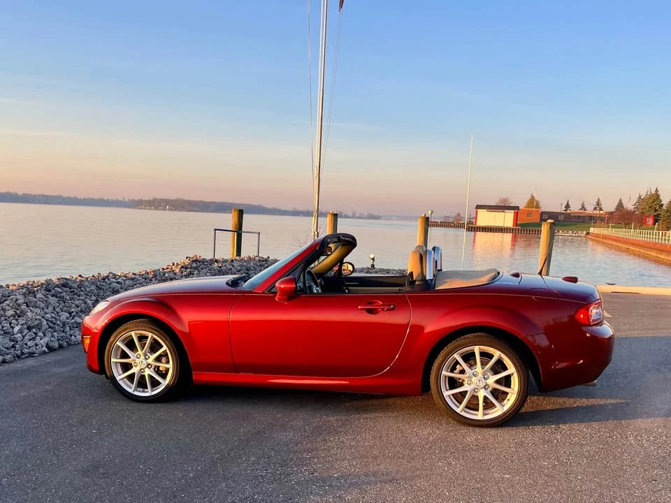 2011 Mazda NC MX-5 Miata - Image 9 of 17