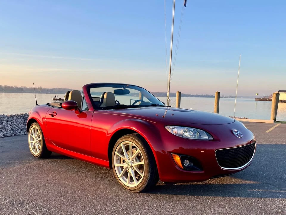 2011 Mazda NC MX-5 Miata - Image 4 of 17