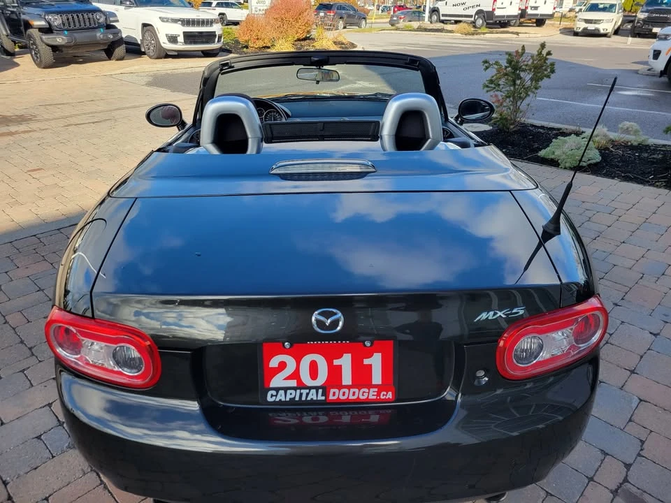 2011 Mazda NC MX-5 Miata - Image 17 of 20