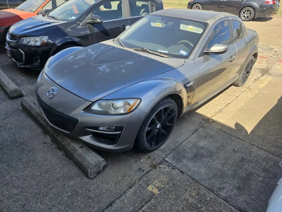 2011 Mazda RX-8 2nd Gen - Image 2 of 5