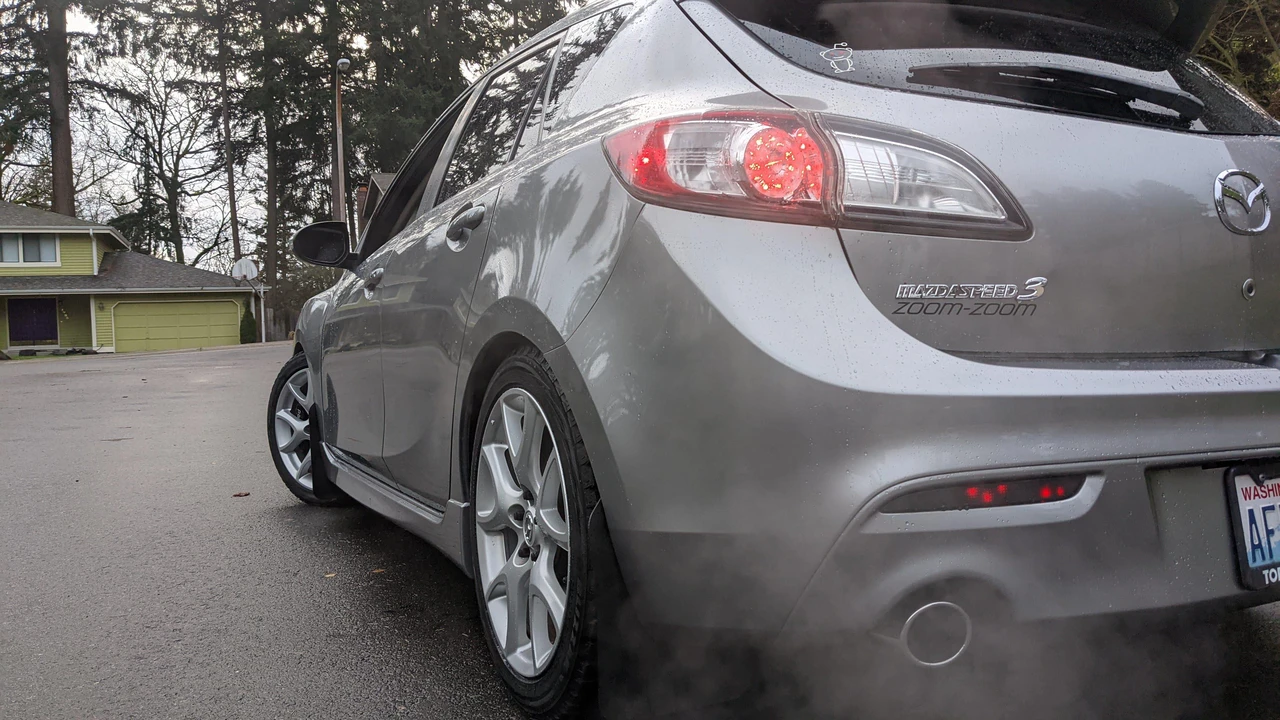 2011 Mazda Mazdaspeed 3 2nd Gen - Image 27 of 31